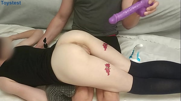 Perfect ass plus two big dildos equal great orgasm