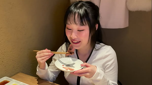 ハメ撮り　ハイテンションgカップ女子大生。イチャイチャしながらハメ撮りstart。騎乗位や正常位でイキまくり。　素人 中出し 巨乳 顔射 女子大生 パイズリ パイパン thumbnail