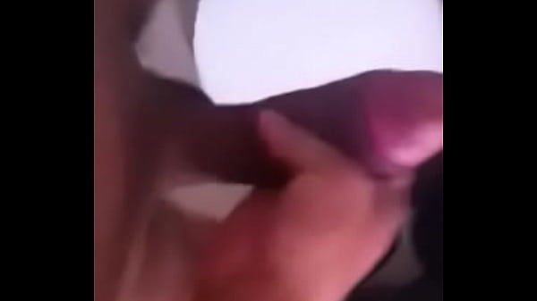 Quer ver ela com amigo dotado 