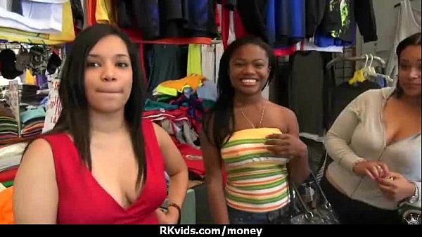 Cute chickstudenttrades_sex for_some extra cash_30