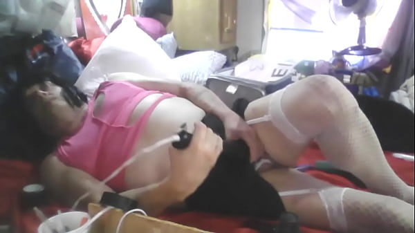 Date Mistress Sends Over For Lola Never Shows Up. thumbnail