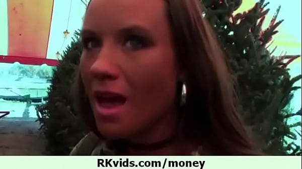 Skilled lover earns money_17