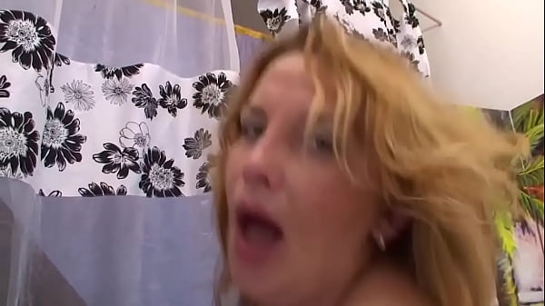 Play MP4 - I'm a horny and cock hungry fat slut I love to suck cock and get cum on my pretty slutty face