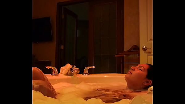 Satinskye Fucked In The Jacuzzi - Video thumbnail