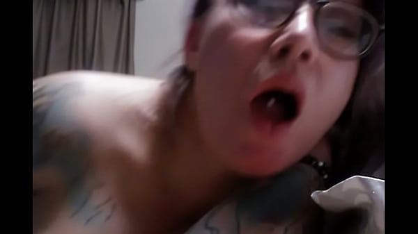 Play MP4 - Super close with Skyeseye