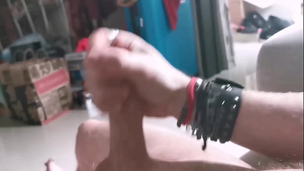 Play MP4 - Dirty Talking Cumshot Compilation