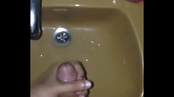 Play MP4 - بحبك يا يارا