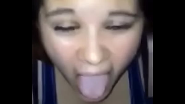 F5B939FA-7565-42DF-B296-0F3040BBD14B.MOV 