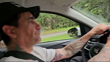 Nonton We Almost Got Caught: I Suck His Cock In The Car And He Fills My Mouth With Cum Right There On The Street thumbnail