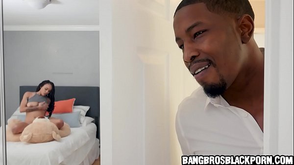 Play MP4 - Stepdad catches his horny step daughter masturbating