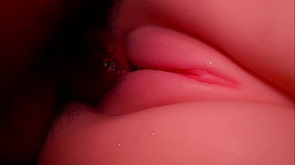 Play MP4 - Good form today&comma; penetrating a very tight vagina