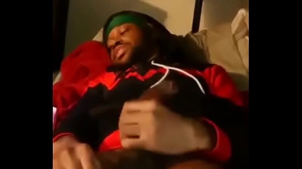 Elijah Jerking Off In Spiderman Costume Cosplay Part 2 thumbnail