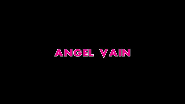 Nonton Angel Vain Is The Boss Of Her Own Company And When She Takes Her Warehouse Manager Home... thumbnail