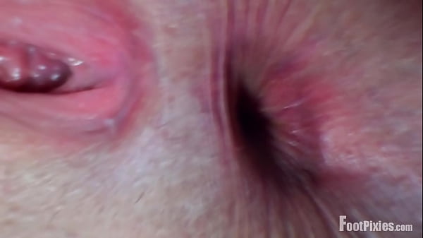 Pixie Shows Thick Heels And Pussy thumbnail