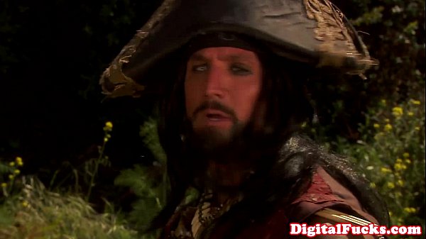 Play MP4 - Busty Carmen Luvana fucking close up