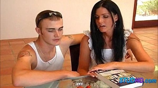 Hot babe fucks stud 0204 