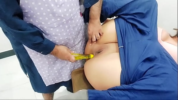 Play MP4 - Pakistani Stepmom Has Anal Sex With Her House Cook When Husband Out For Office With Clear Hindi Audio