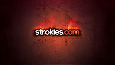 Nonton Strokies - Hot And Horny Gia Vendetti Jerks Cock Out In Public thumbnail