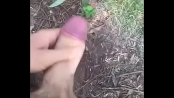 Quick cum outdoors