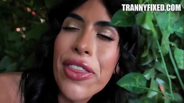 Play MP4 - Tasting The Forbidden Fruit Sage Roux&comma; Avery Lust