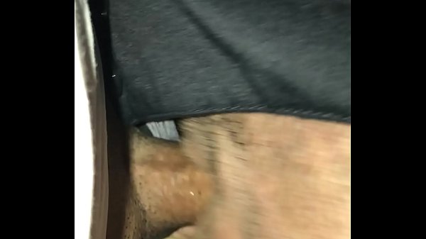 Play MP4 - bonne bite d'un jeune mec