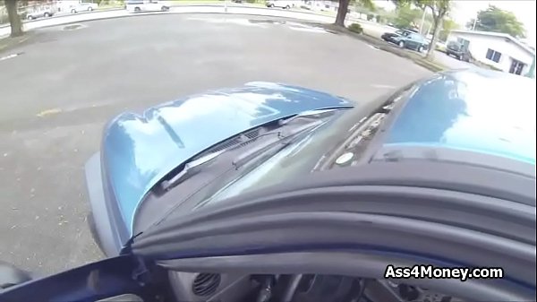 Perky blonde_amateur gets paid for blowjob