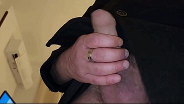 ASSOLO | SBORRATA | GEMITI | CAZZO | SEGA | CULO | PALLE | SLIP | MASTURBAZIONE - SEGA CON SBORRATA - DIALOGO SPORCO - ARRAPATO - RAGAZZO SEXY - UOMO SI MASTURBA - SEGA CAZZO ENORME - SBORRATA IN POV 