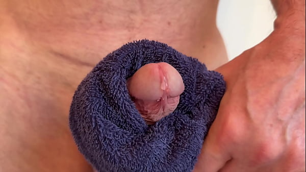 Play MP4 - Me masturbating to orgasm 26