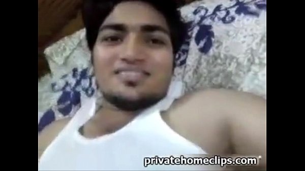 Desi indian girlfriend_gives deep blowjob to boyfriend