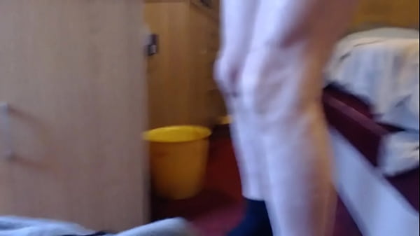 Good ol straight forward wank and cum