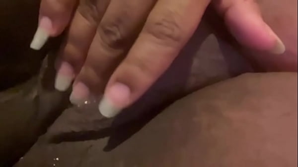 Nonton Sexy Goddess Makes Her Beautiful Pussy Cum thumbnail