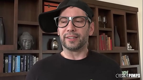 Play MP4 - Delivery Goes Hardcore With Big Tits MILF Jennifer White Getting Railed by Tommy