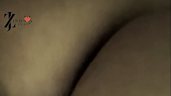 Play MP4 - Rabuda Sentando no Pau Grosso