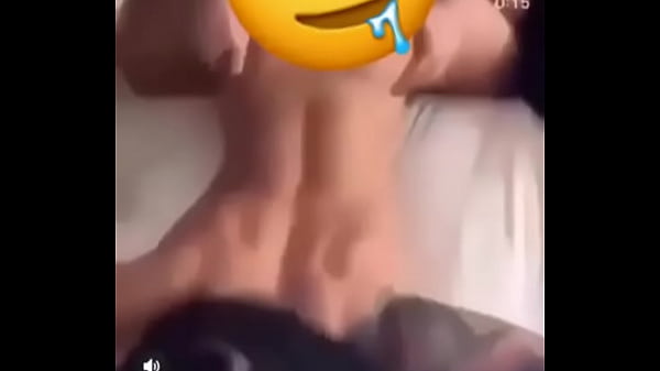 Play MP4 - Horny bae