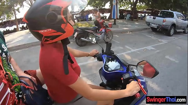 Amateur Thai teen having fun with her two week_millionaire boyfriend