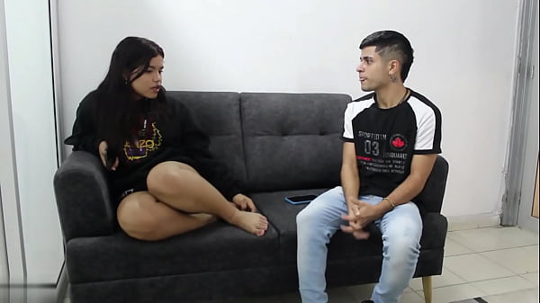 Mi Vecina Viene A Casa Cuando Estoy Solo Me Seduce Y Le Follo Su Rico Co&ntilde;o thumbnail