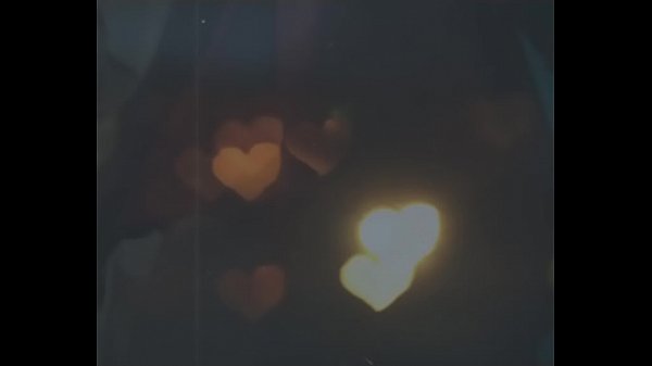 Play MP4 - Johan a mostr&oacute; su primer vestido