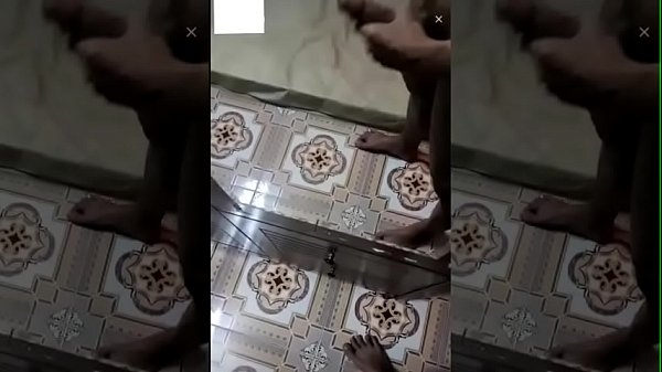 Sục cặc trước gương