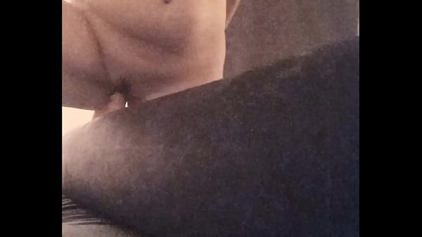 Trotando Encima Del Dildo thumbnail