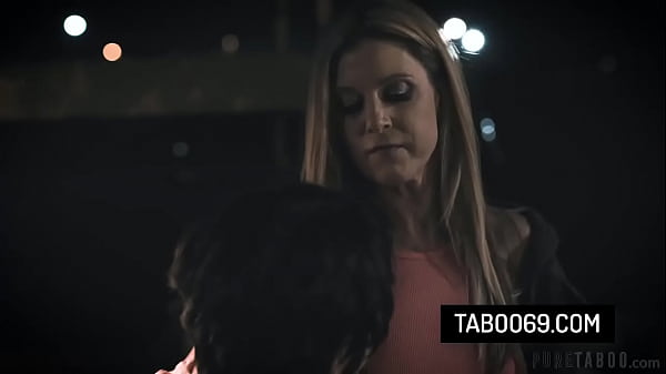 Hottrailerpark sex India_Summer Kenzie Reeves