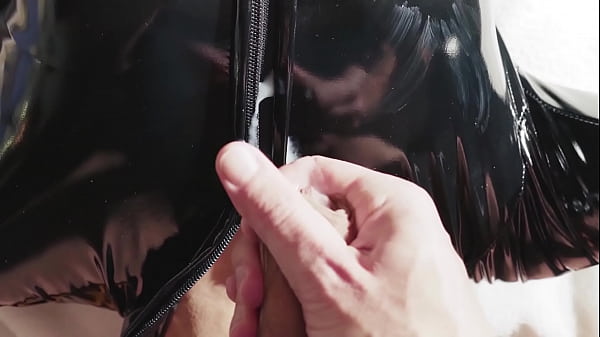 A nice compilation of some of the cumshots and orgasm i received do you cum too 