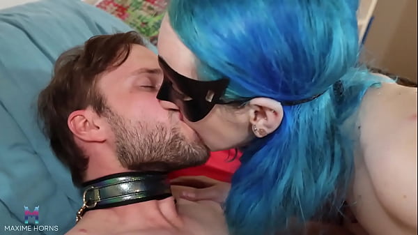 FIRST PORN - Versatile anal & Pegging with a hairy trainee maxime horns 