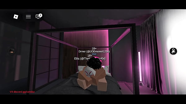 Spiderchica no pudo aguantarse las ganas y mepidio que me lafollaraduro