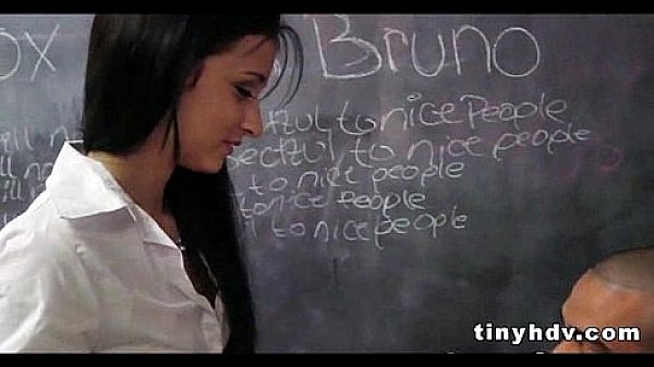 Nonton Sweet Teen Pussy Mandy Sky 7 92 thumbnail