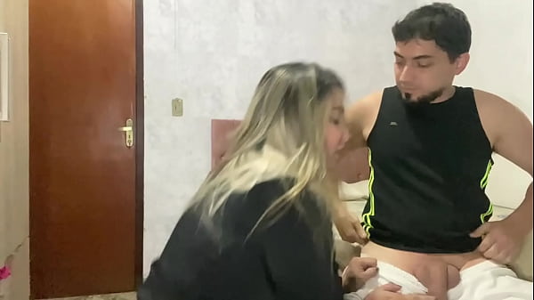 Chupei A Pica Do Novinho Na Festa thumbnail