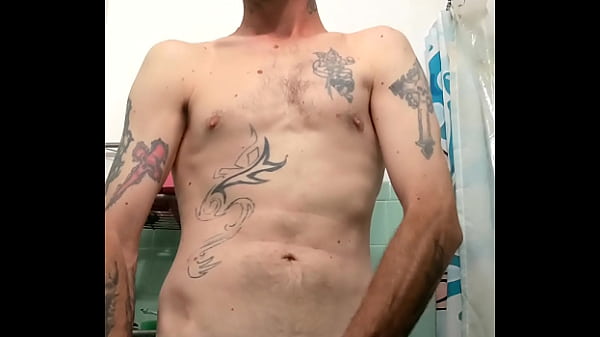 Sexy guy Codi Bonez jerking hisbig dick and leaking cum