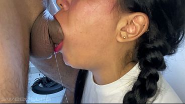 SALIVA INTENSA GOTEANDO DURANTE UNA FOLLADA LENTA Y SALVAJE CON SWEEDLUNA