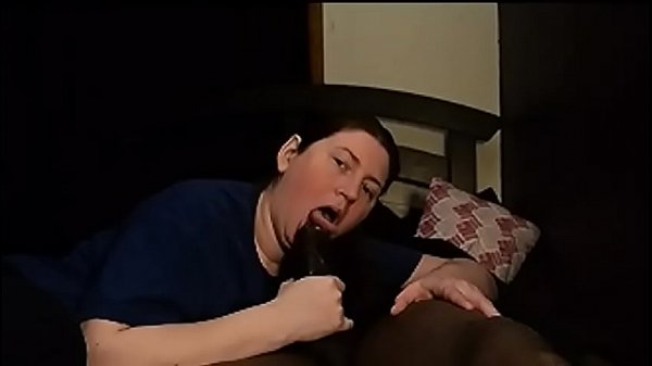 Thickamazon_gives wild blowjob to bbc boyfriend on nieces bed