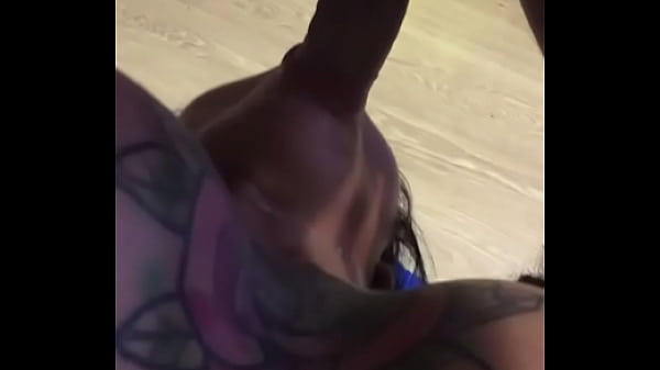 Nonton Wife Blowjob Facefuck Hard thumbnail