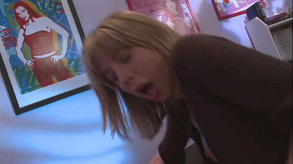 Big Shaved Pussies Feeling Very Horny thumbnail